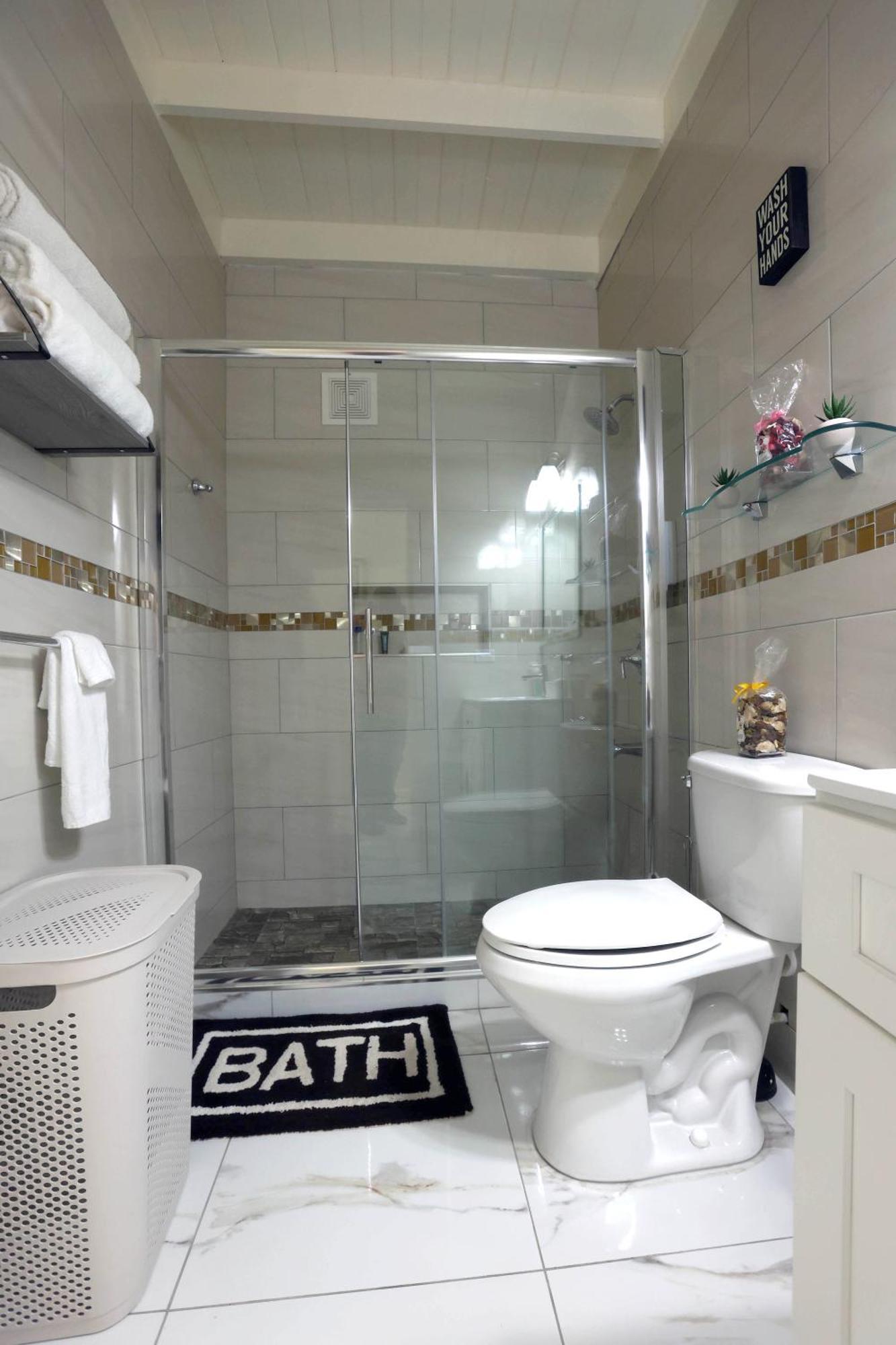 Spacious Luxury 3 Bed Rooms In Kingston Esterno foto